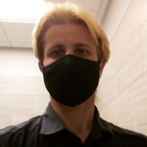 Meet your Posher, Sean